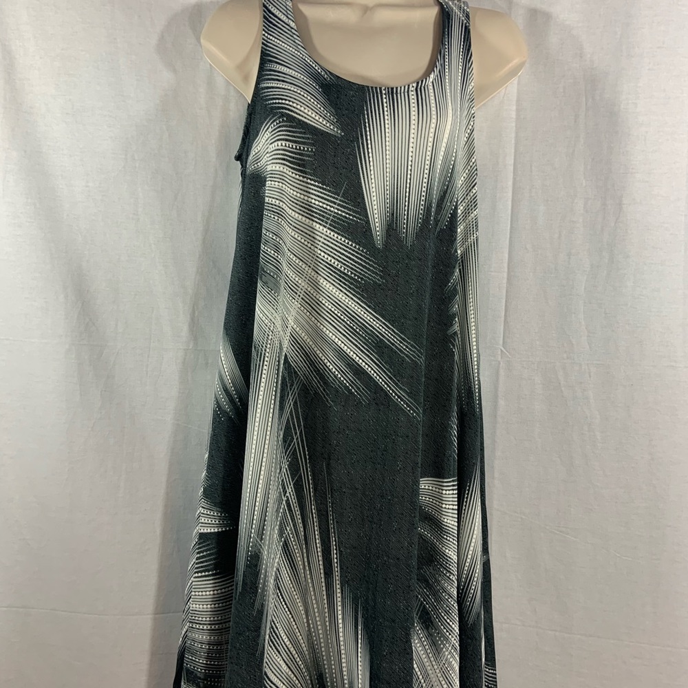 Pattern shift dress - Picture 2 of 6